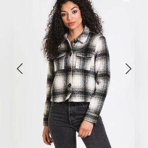 Shacket (cropped) ONLY brand